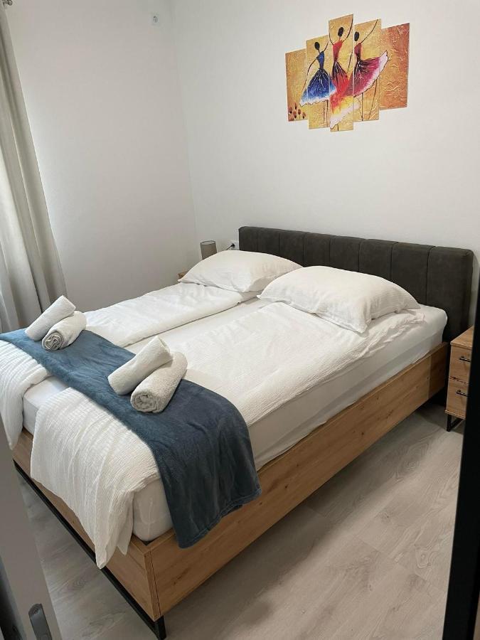 Apartman Ivanica Lukoran ภายนอก รูปภาพ